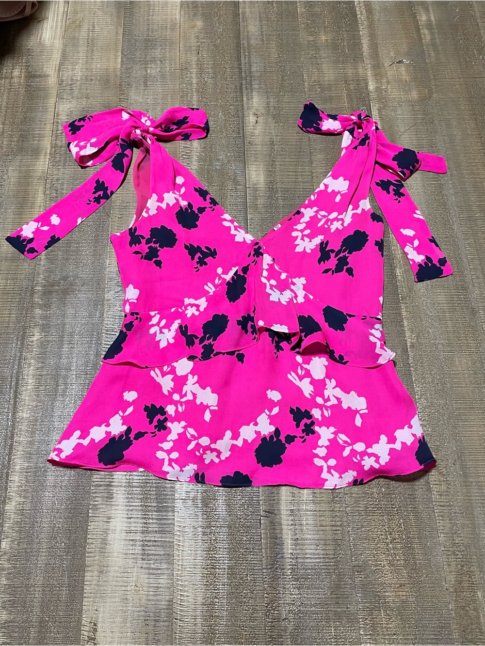 Tie-Shoulder Floral Cami Top in Hot Pink
